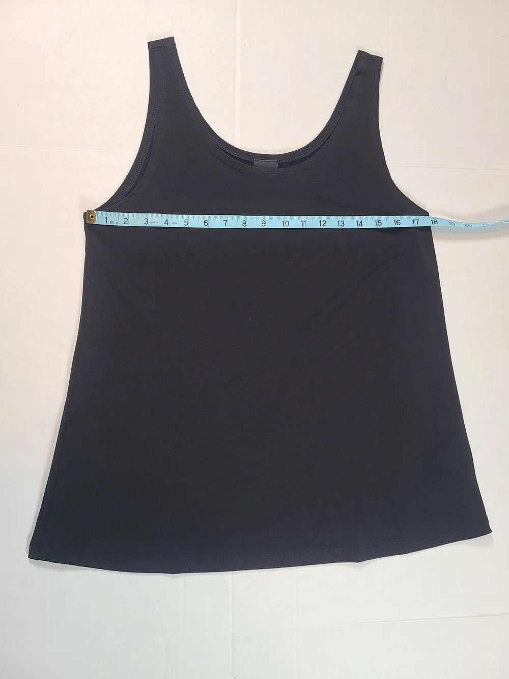 Lisa Bayne Medium Stylish Classic Black Women's Scoop Tank Top